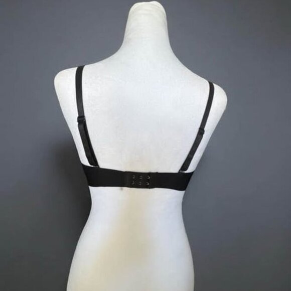 SMOOTH BACK BRA - Picture 2 of 4
